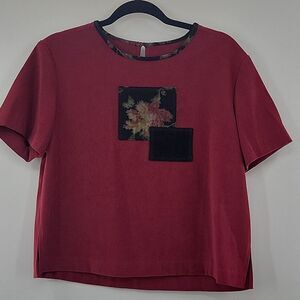 3 For$20 C.M Shapes Maroon shirt w/ Flower neck trim size N/A looks like a S/M
